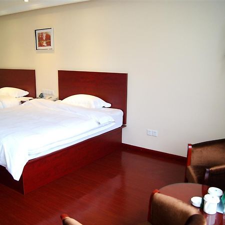 Greentree Inn Zhejiang Taizhou Linhai Passenger Transport Center Lamei Road Business Hotel Buitenkant foto