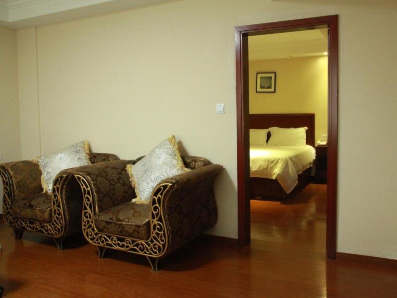 Greentree Inn Zhejiang Taizhou Linhai Passenger Transport Center Lamei Road Business Hotel Buitenkant foto