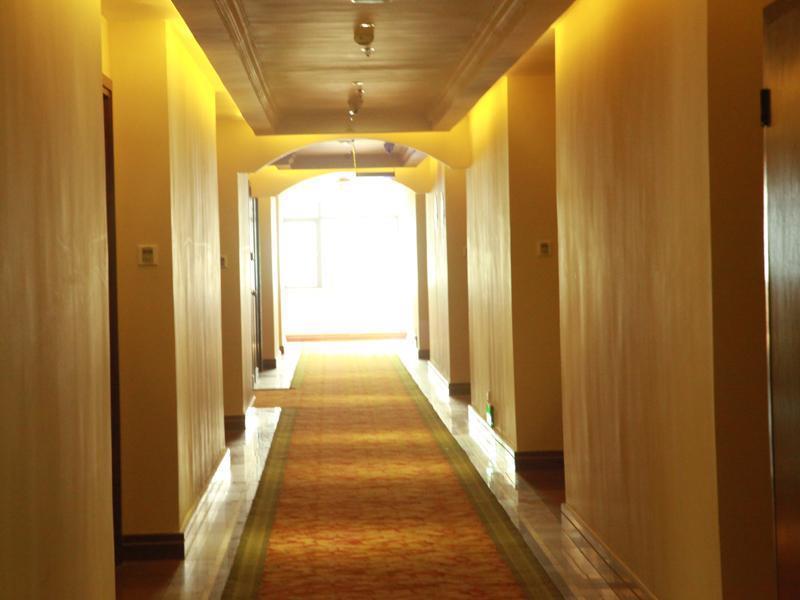 Greentree Inn Zhejiang Taizhou Linhai Passenger Transport Center Lamei Road Business Hotel Buitenkant foto